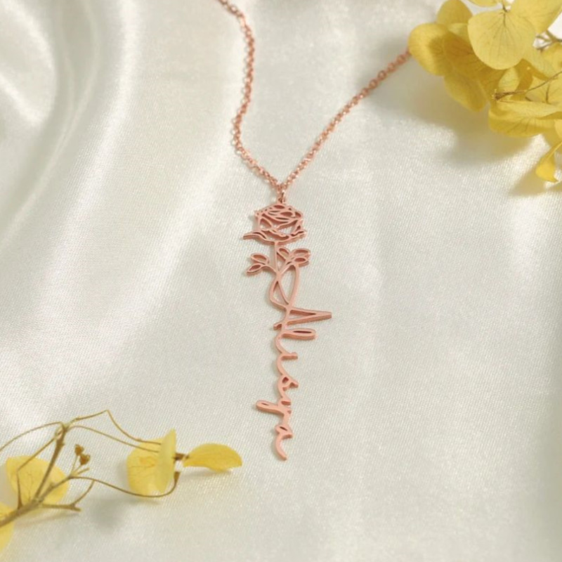 Name Letter Necklace O-Chian F - Women Fashion Name Ideas 评论和价格