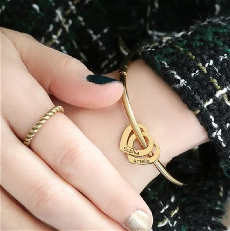 Customized Heart Charm Bracele - Women Fashion Name Ideas 评论和价格
