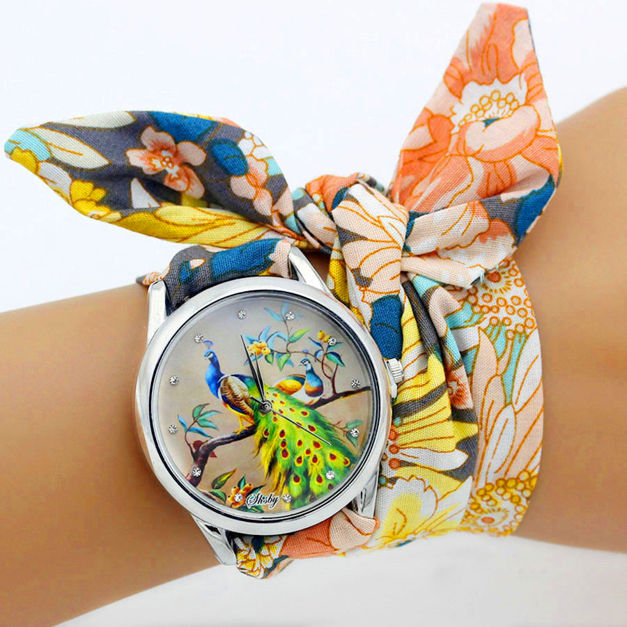 Shsby New Ladies Cloth Wristwa - Women'S Fashion From The 60S 评论和价格